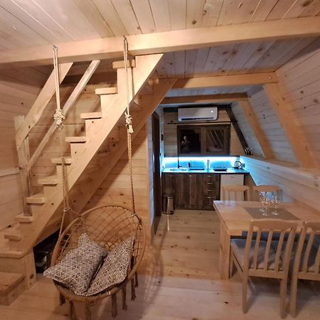 Wooden Cottages Konak Savnik Экстерьер фото